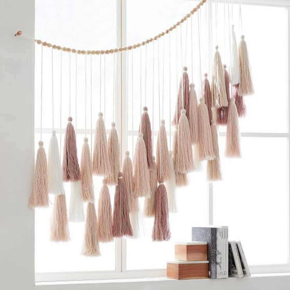 Pottery Barn Teen Oversized Tassel Garland